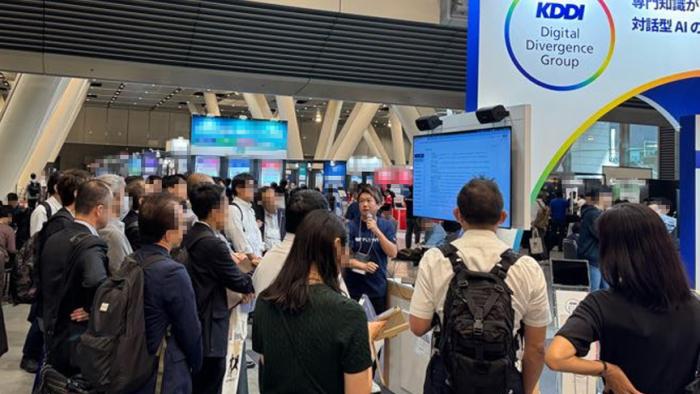 KDDI Digital Divergence Groupのブースで催したミニセミナーの様子。多数の来場者にお越しいただいた。